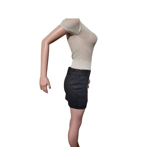 Ceci Women's black glitter mini texture skirt size M - Picture 3 of 4